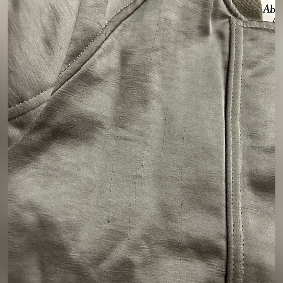 Abercrombie and Fitch Satin Effect Bomber Jacket silver green size M - Picture 13 of 14